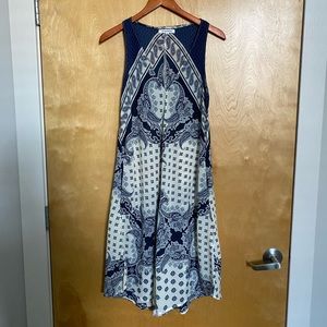 Cream and Navy paisley shift dress with POCKETS!